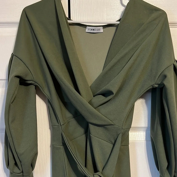 ASOS off the shoulder dress - Picture 2 of 6